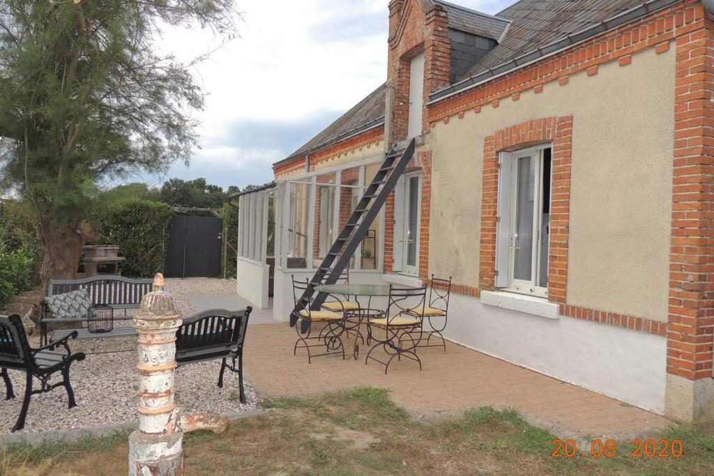 Gite Le Bercail Mur-de-Sologne Bagian luar foto