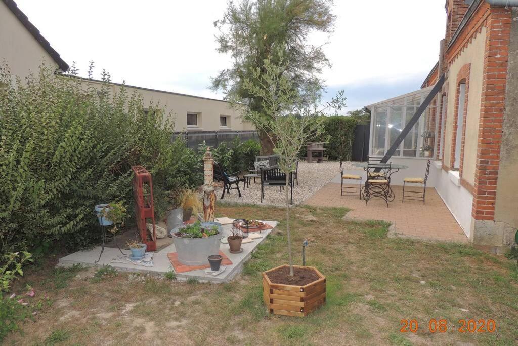 Gite Le Bercail Mur-de-Sologne Bagian luar foto